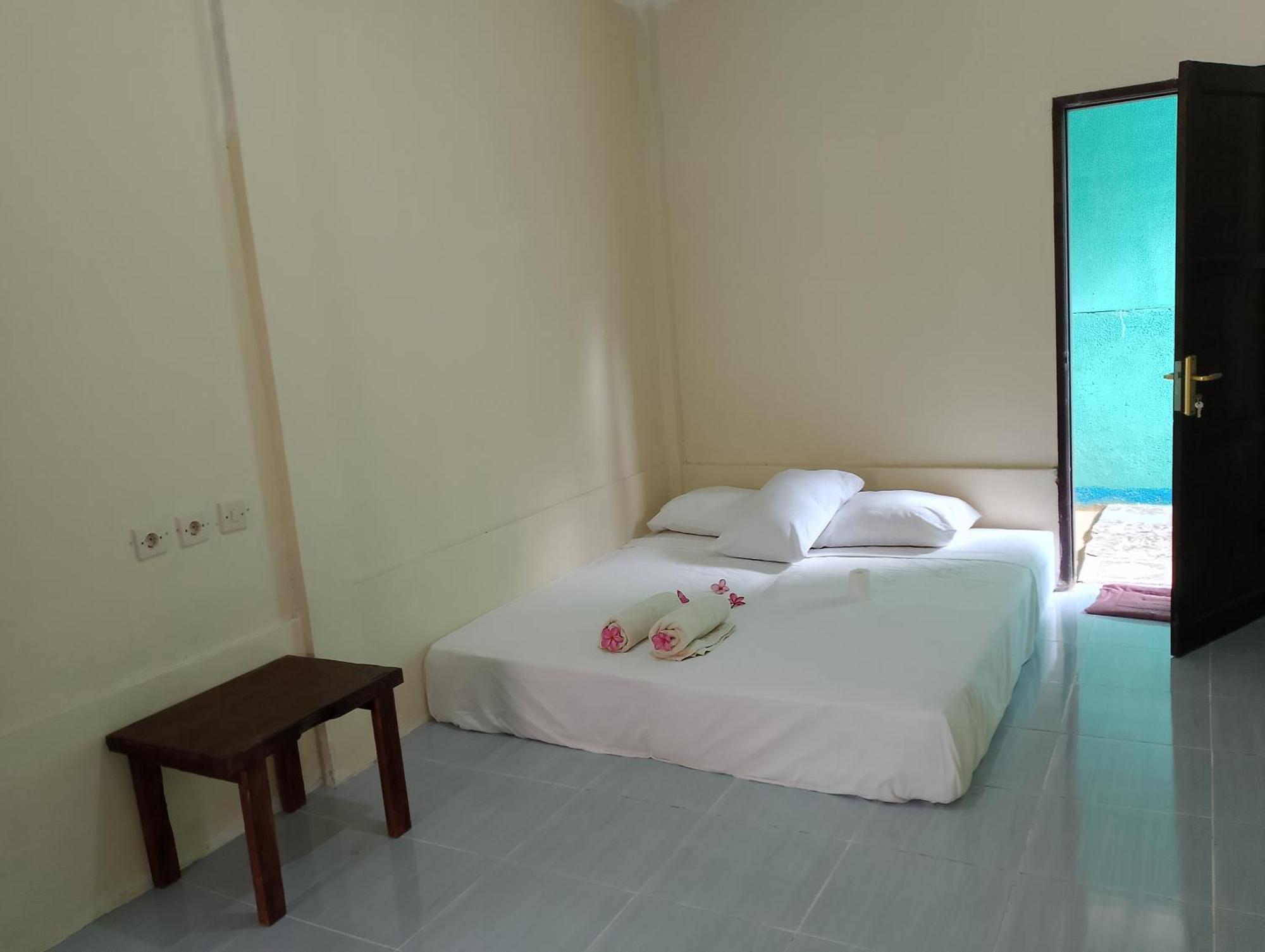 Mbe Baleng Ku Hotel Mangsit Exterior foto